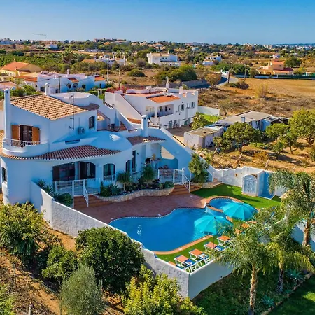 Casa Do Laguinho By فيلة