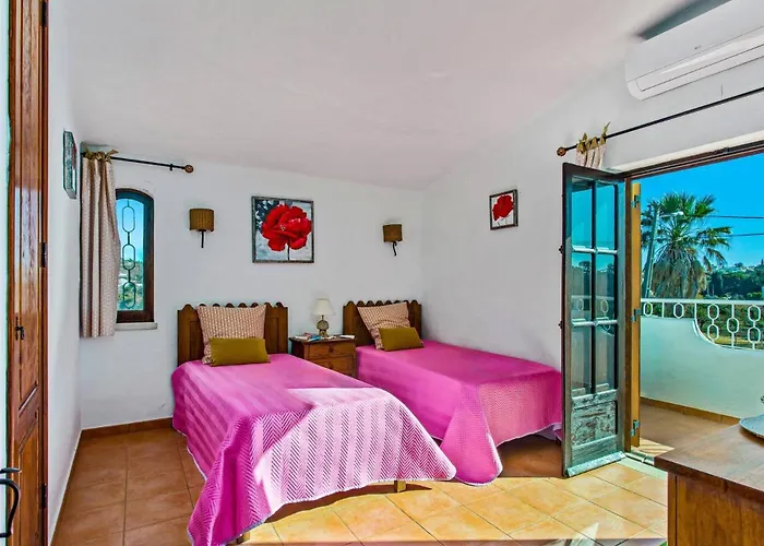 Casa Do Laguinho By *