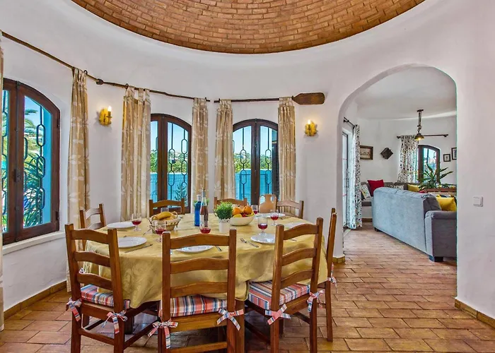 Casa Do Laguinho By * アルブフェイラ